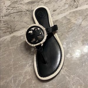 Tory burch sandals